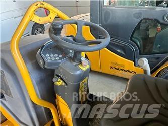 Hamm HD 10 C VV Двойни барабанни ролки
