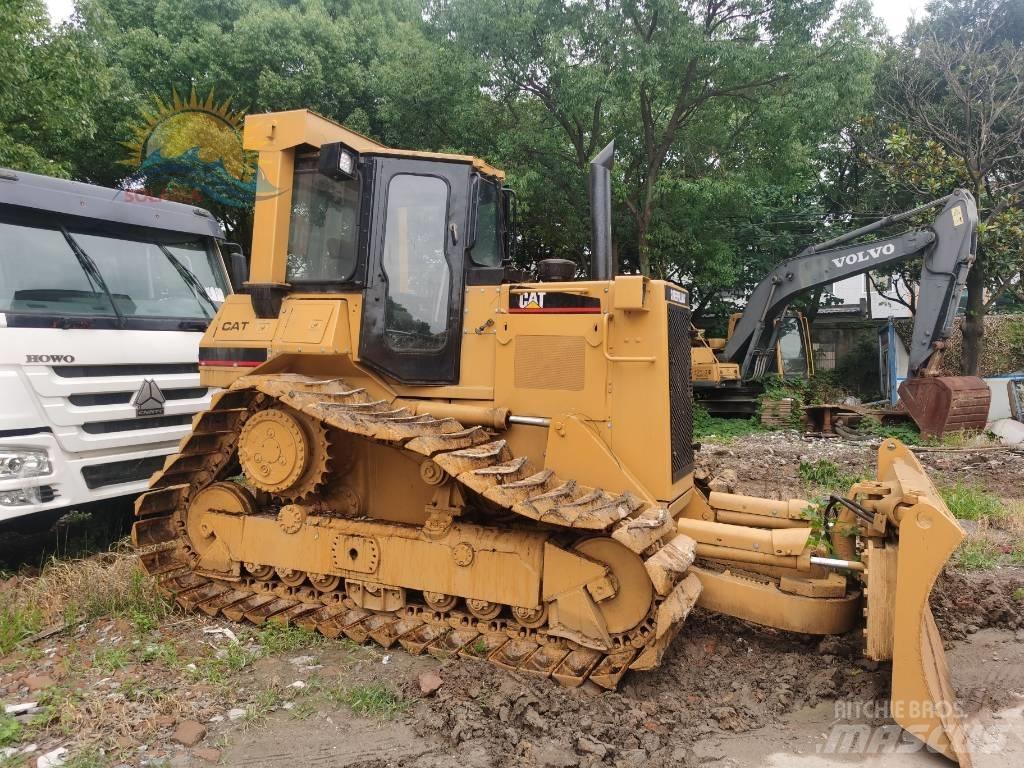 CAT D 5 N Верижни булдозери

