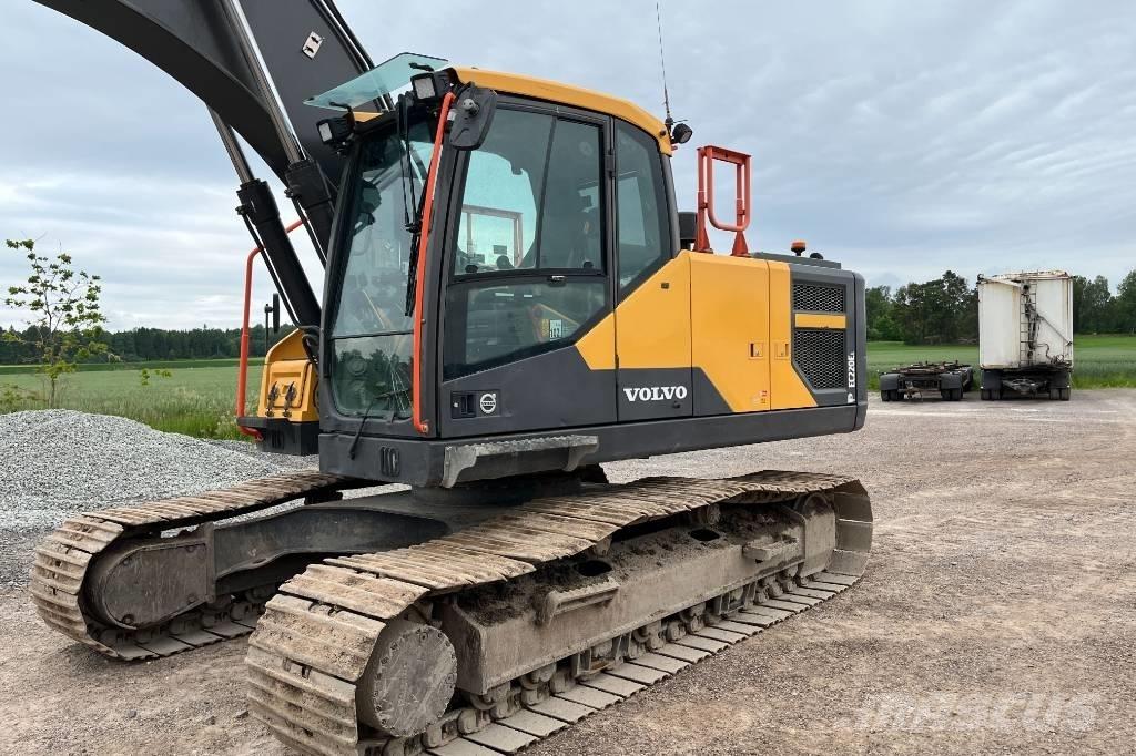 Volvo EC 220 E Верижен екскаватор
