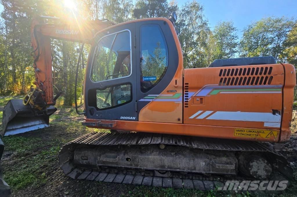 Doosan DX 140 LC Верижен екскаватор
