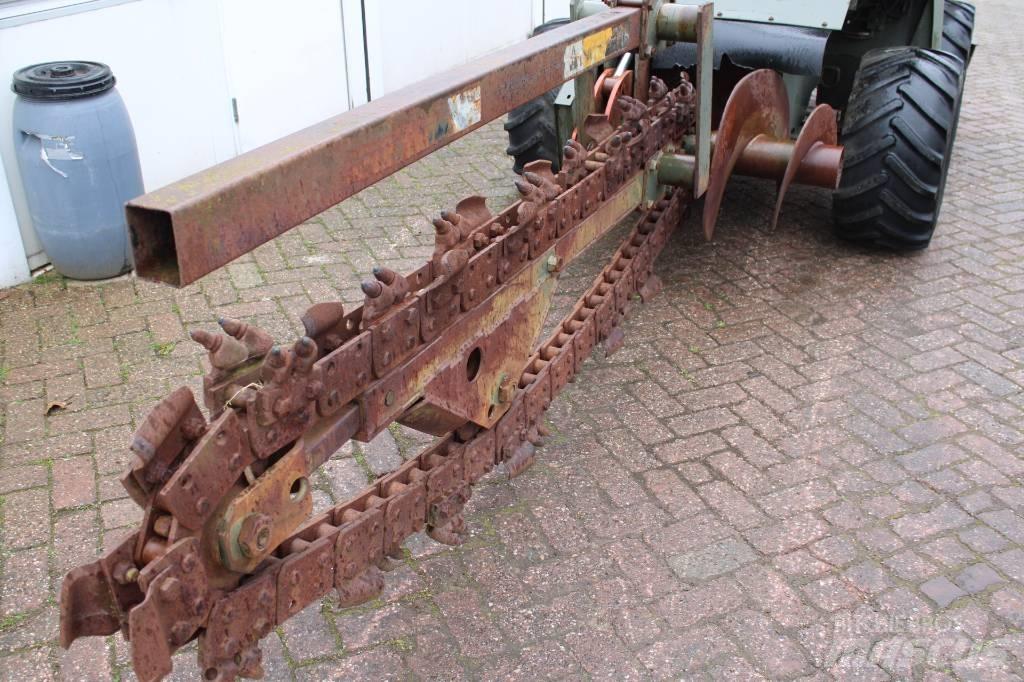Ditch Witch 3210 Изкопни машини