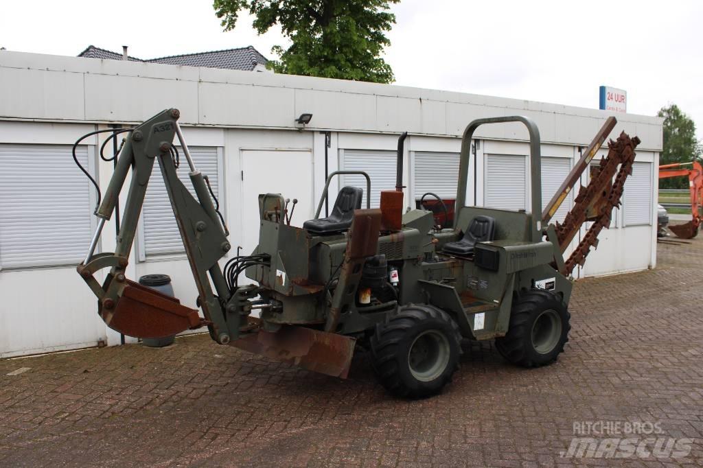 Ditch Witch 3210 Изкопни машини