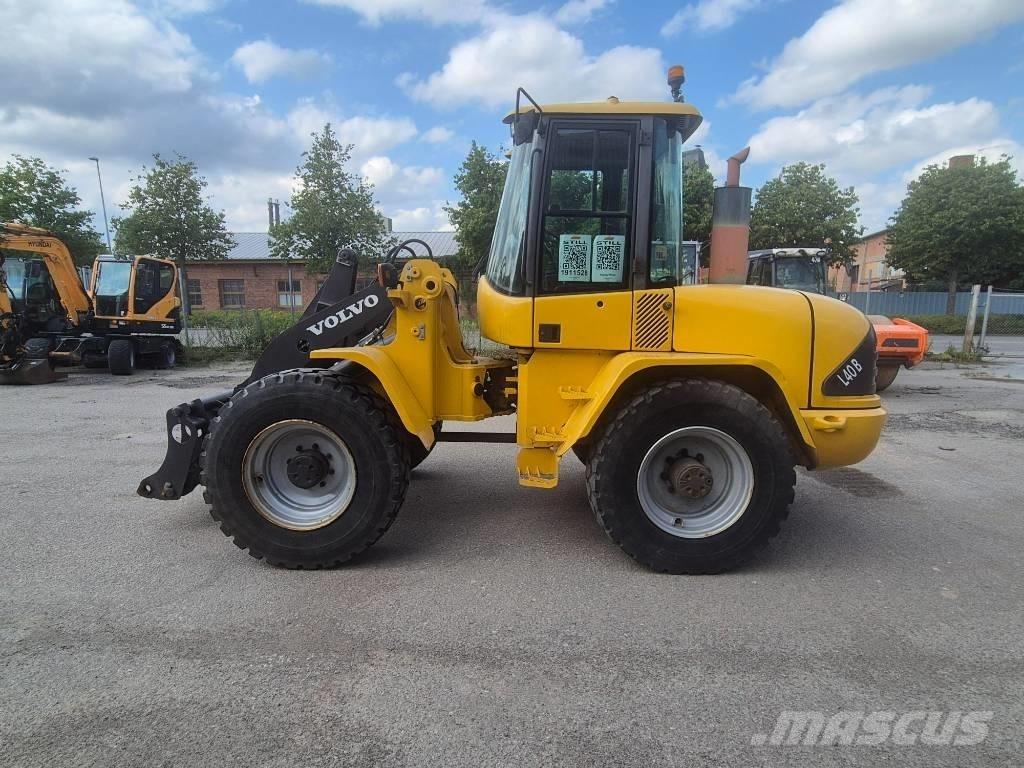 Volvo L 40 B Колесни товарачи