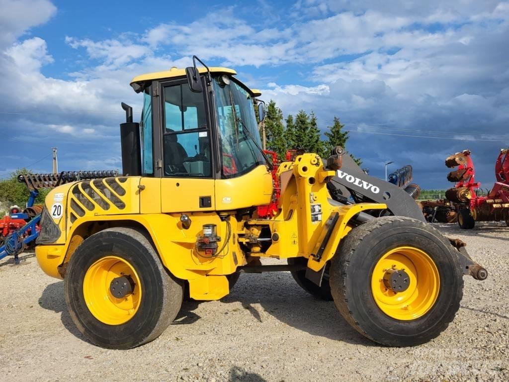 Volvo L 45 B Колесни товарачи