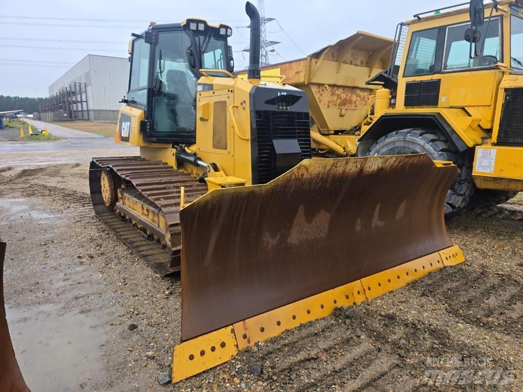 CAT D 6 K 2 LGP Верижни булдозери
