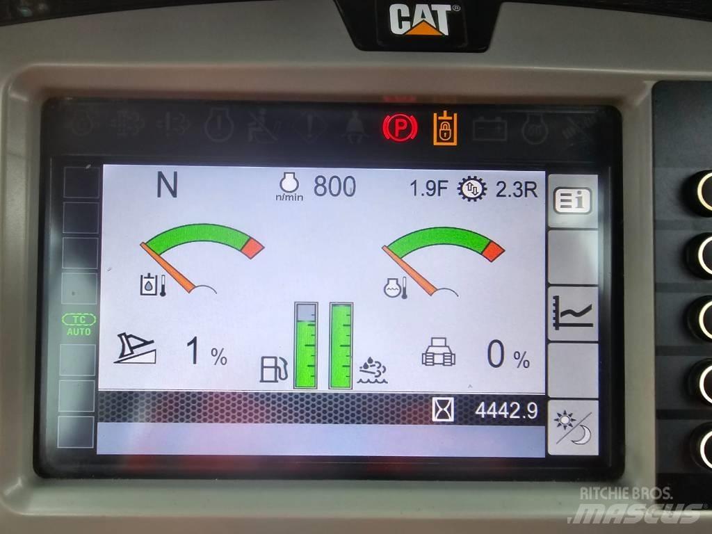 CAT D 6 K 2 LGP Верижни булдозери
