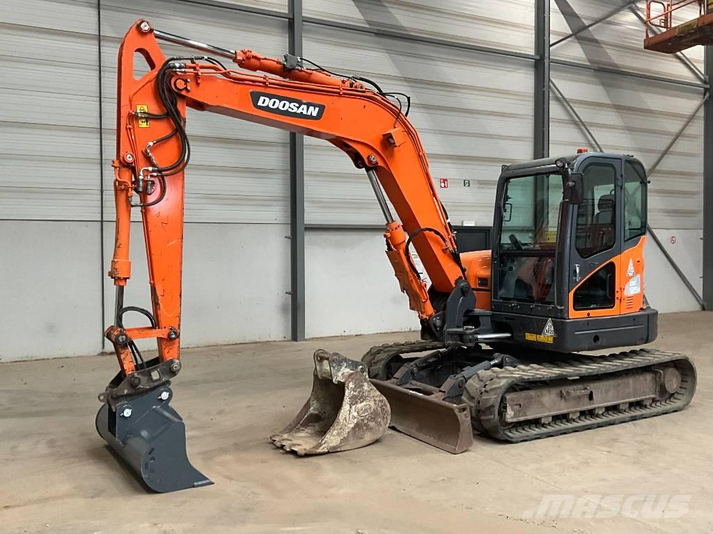 Doosan DX 85 R-3 Средни екскаватори 7т - 12т