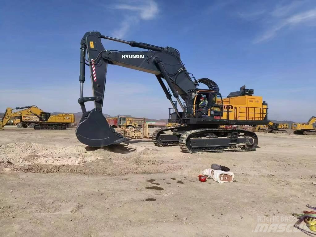 Hyundai HX1250 Верижен екскаватор
