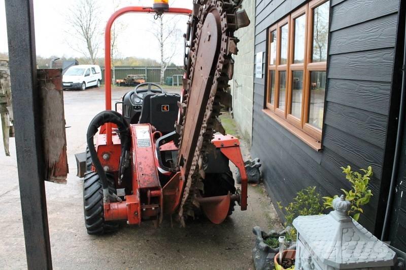 Ditch Witch RT 40 Изкопни машини