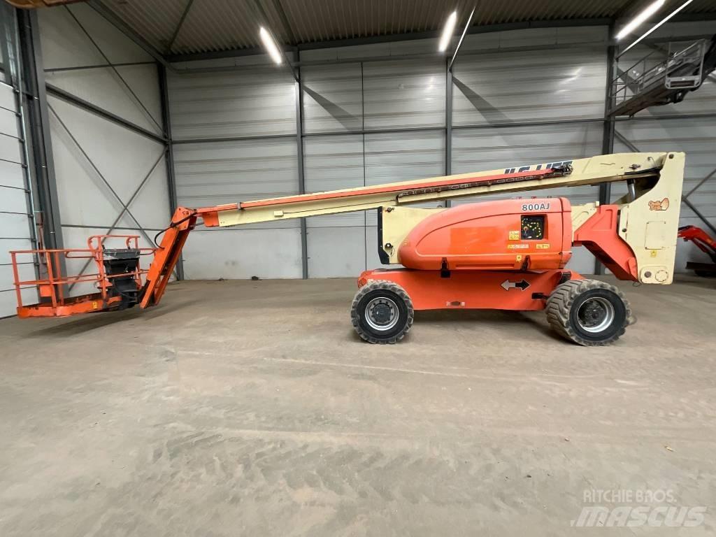 JLG 800 AJ Съчленени стрелови подемници