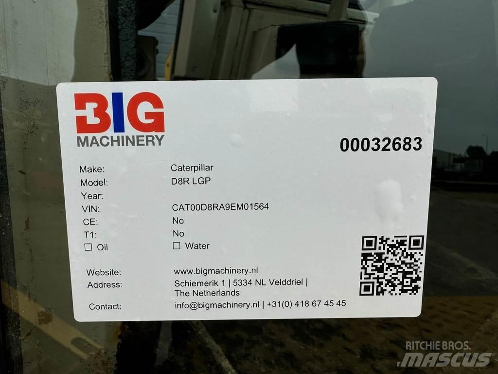 CAT D8R LGP Верижни булдозери
