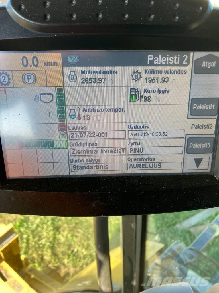 New Holland CX 8080 Комбайни