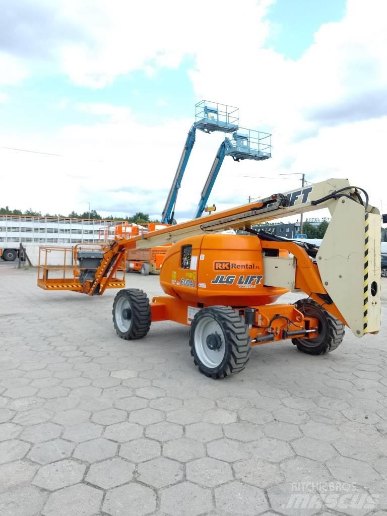 JLG 600 AJ Съчленени стрелови подемници
