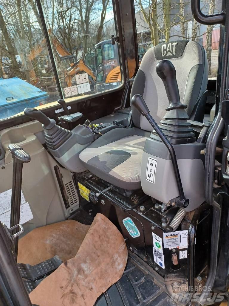 CAT 305 Мини екскаватори < 7 т