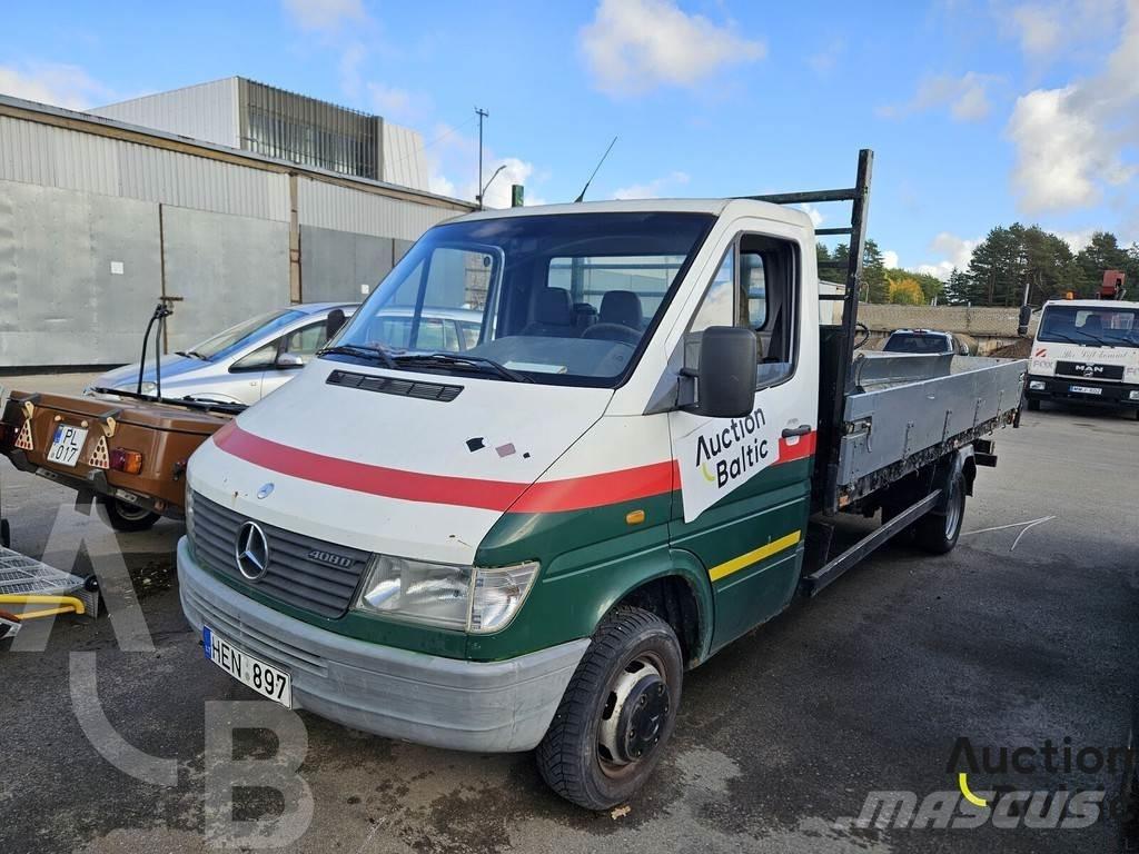Mercedes-Benz 408 Пикапи