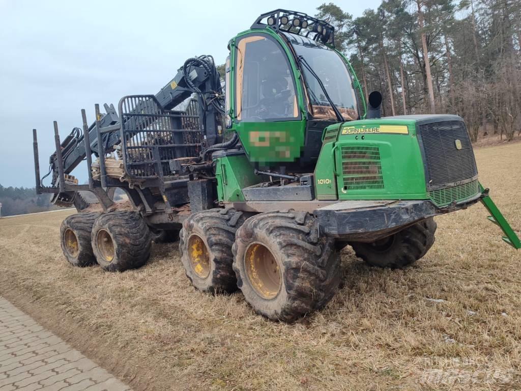 John Deere 1010 E Форуардери