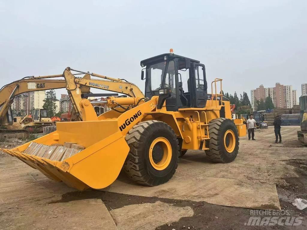 LiuGong 856 Колесни товарачи