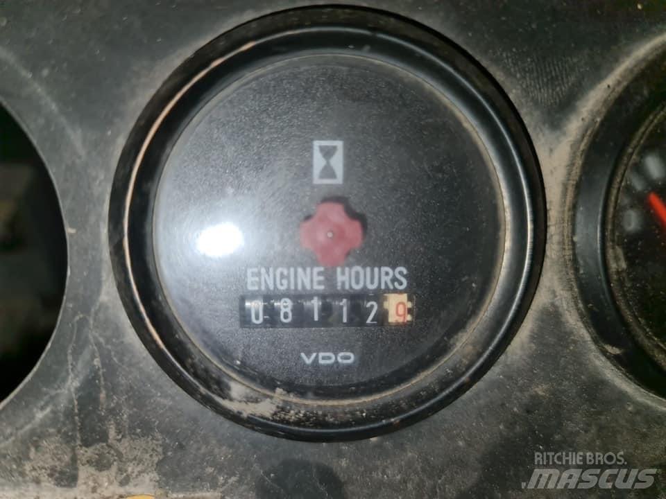 Bomag BW 184 AD Двойни барабанни ролки
