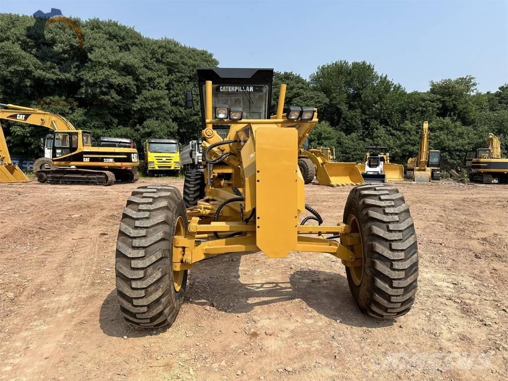CAT 140G Грейдери