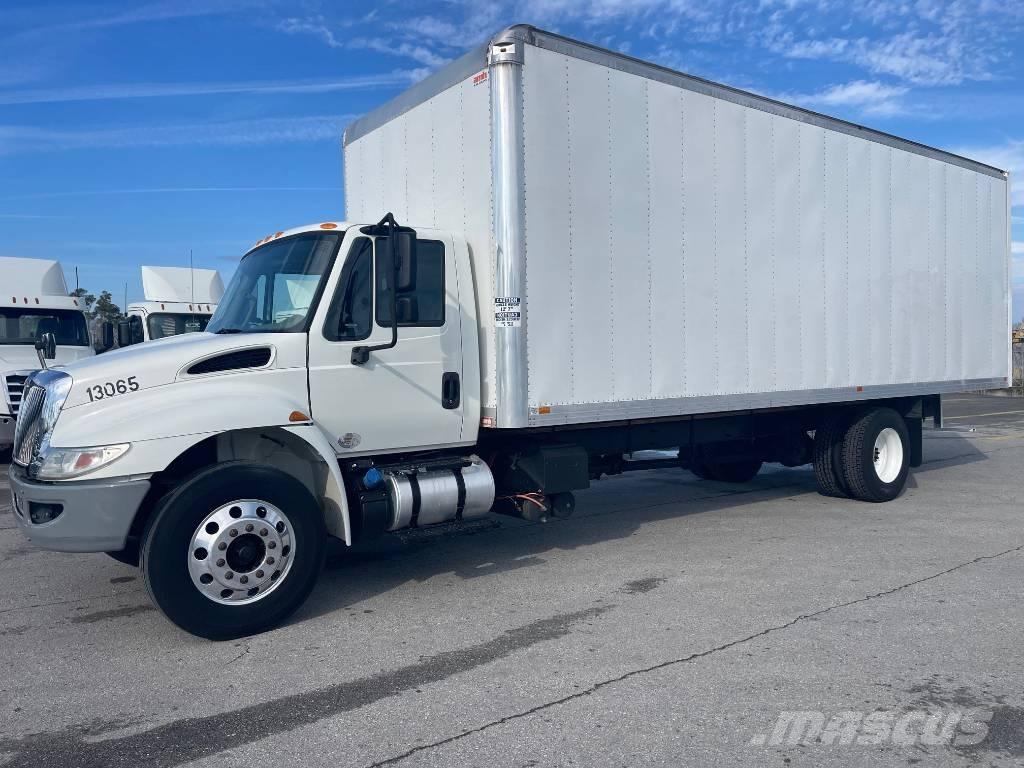 International 4300 Каросерии