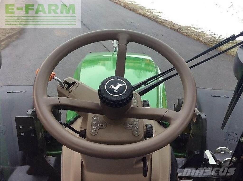 John Deere 5125 r Трактори