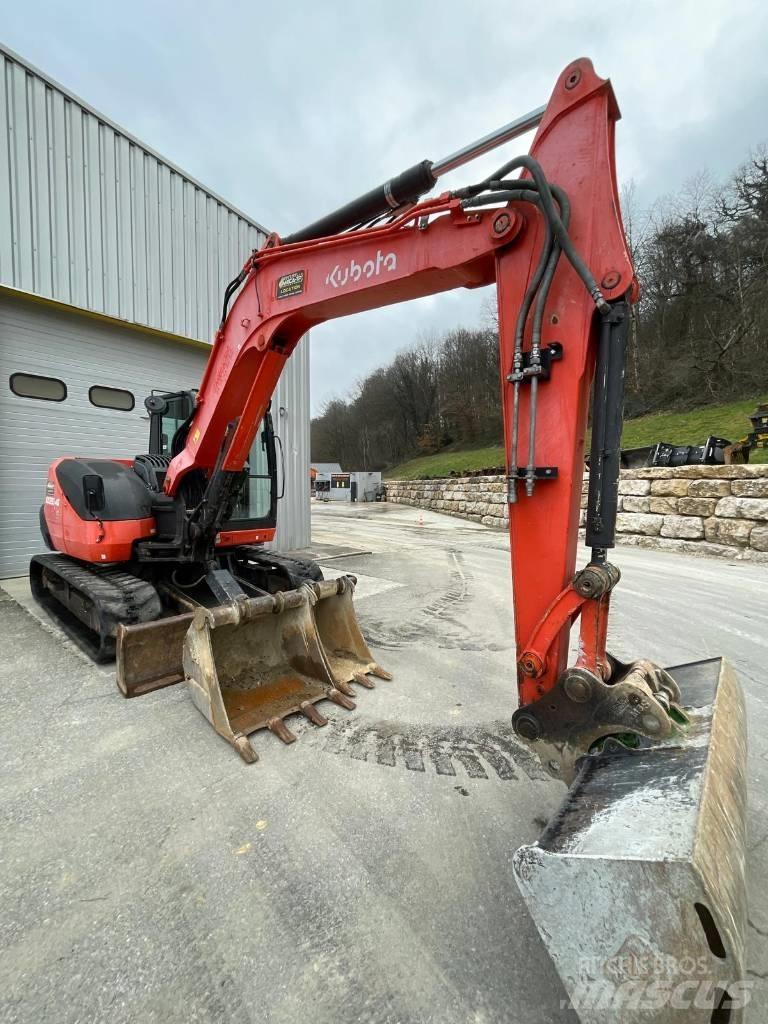 Kubota KX 080-4 Средни екскаватори 7т - 12т