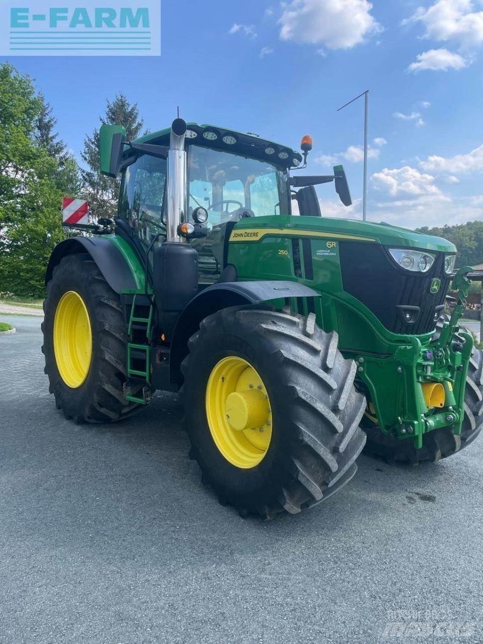 John Deere 6r250 Трактори
