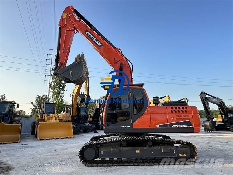 Doosan DX 225 LCA Верижен екскаватор