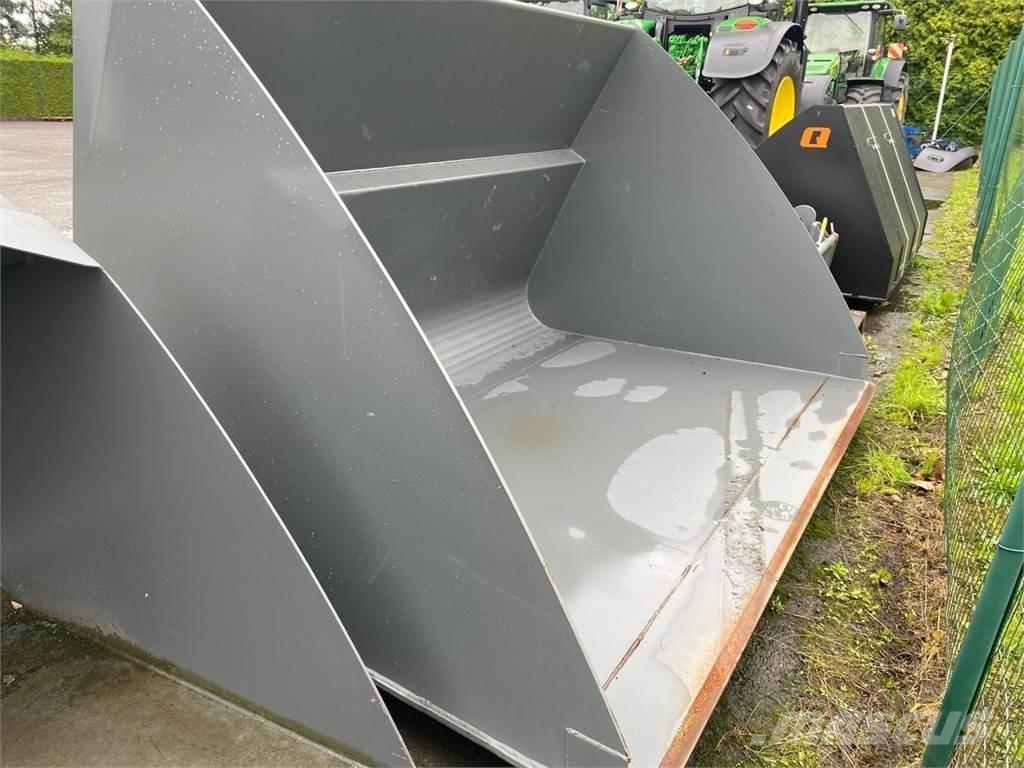 Kramer 2500 mm Аксесоари за челни товарачи