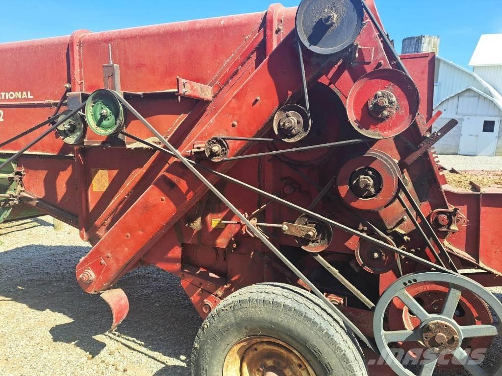 International 82 Глави за комбайн