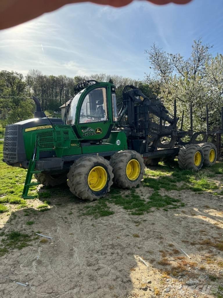 John Deere 1510G Форуардери