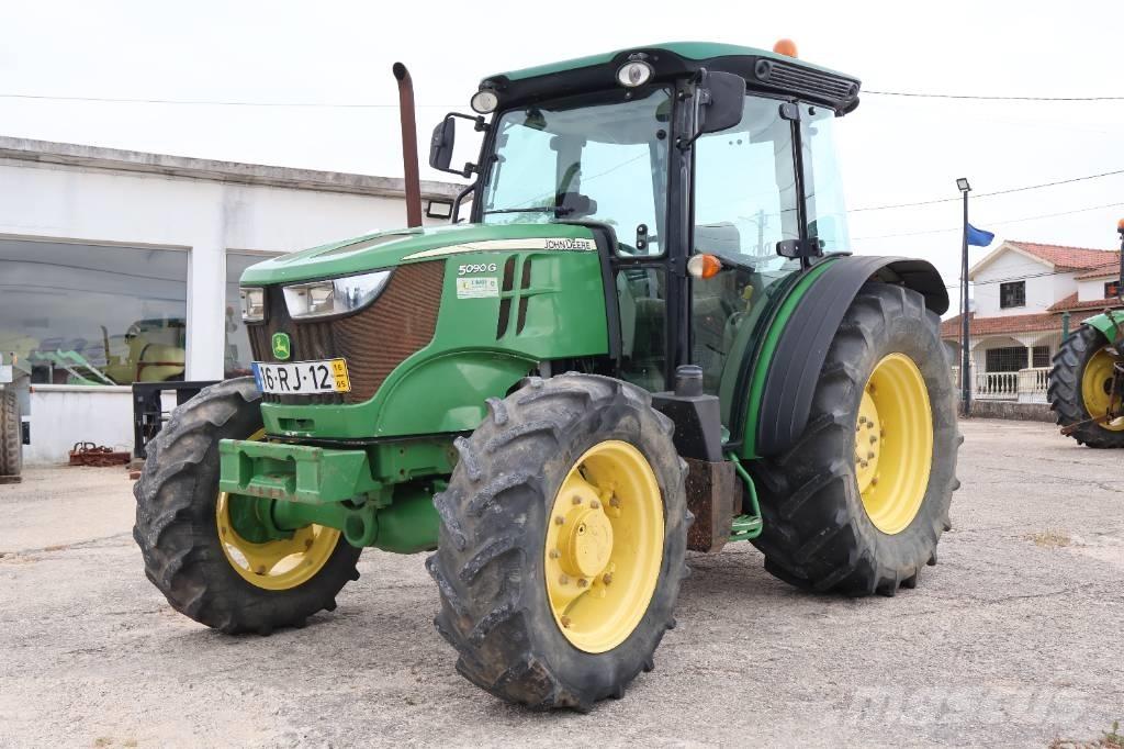 John Deere 5090 G Трактори