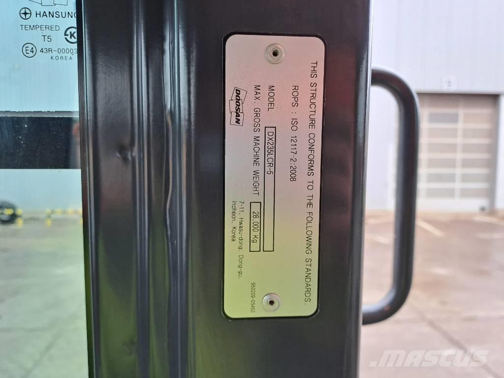 Doosan DX 235 LCR-5 Верижен екскаватор