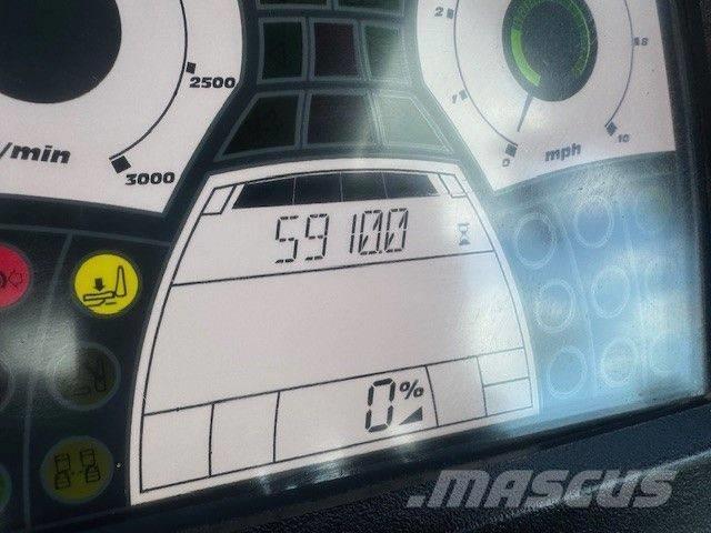 Bomag BW 216 DH-4i Еднобарабанни ролки
