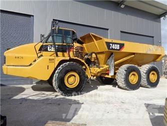 CAT 740 Дъмпери/моторни превозни средства