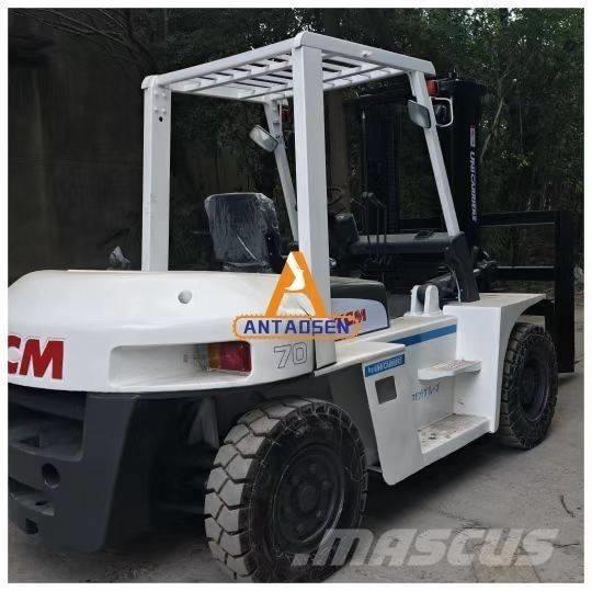 TCM FD 70 Z8 Дизелови камиони