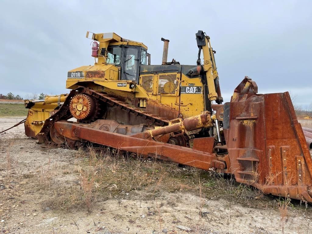 CAT D 11 R Верижни булдозери
