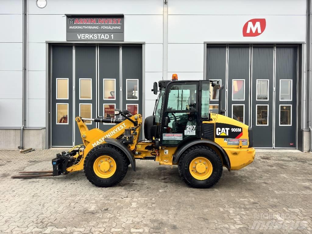 CAT 906M 35 km/h Колесни товарачи