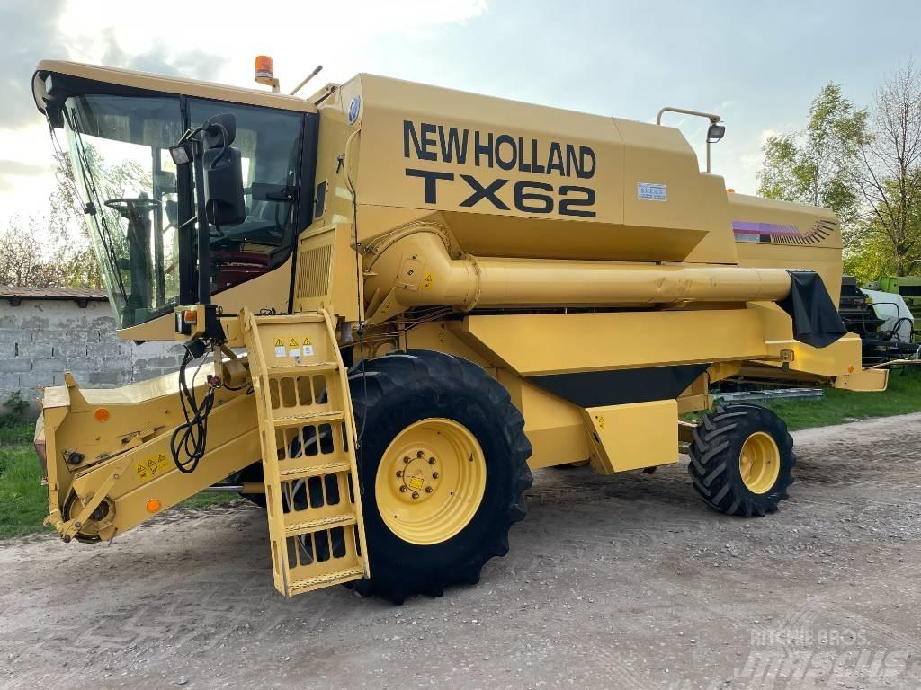 New Holland TX 62 Комбайни