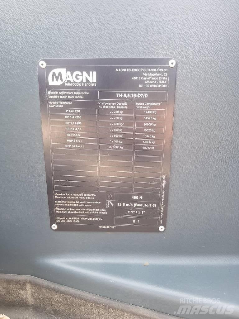 Magni TH 5.5 19 P Телескопични товарачи