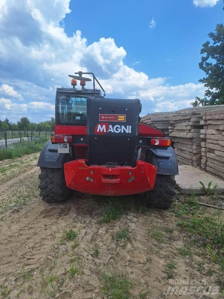 Magni TH 5.5 19 P Телескопични товарачи