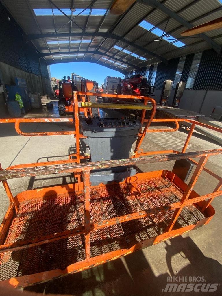 JLG 860 Телескопични повдигачи
