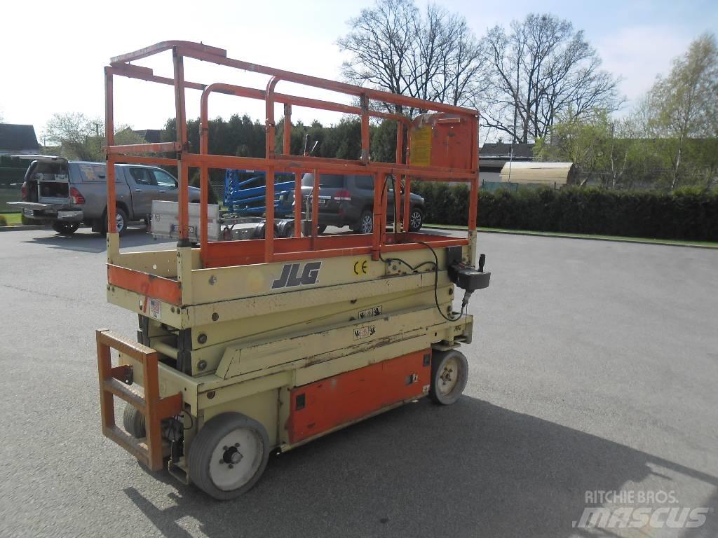 JLG 2033 E Ножични работни платформи