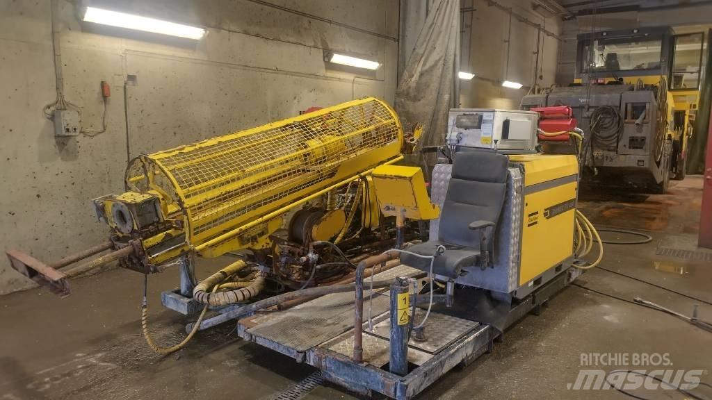 Atlas Copco U4 Подземни машини за анкерен крепеж