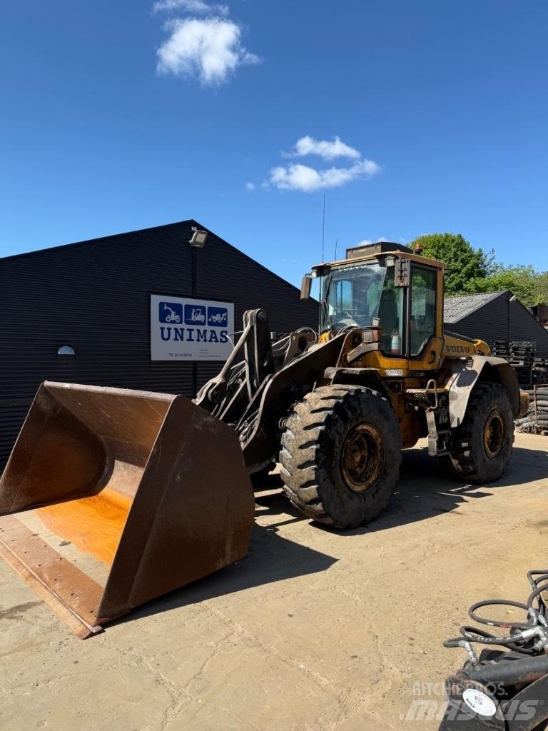 Volvo L 110 F Колесни товарачи