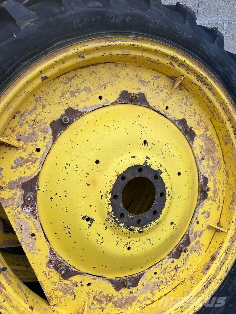 Alliance 230/95R44 Колелета/Гуми