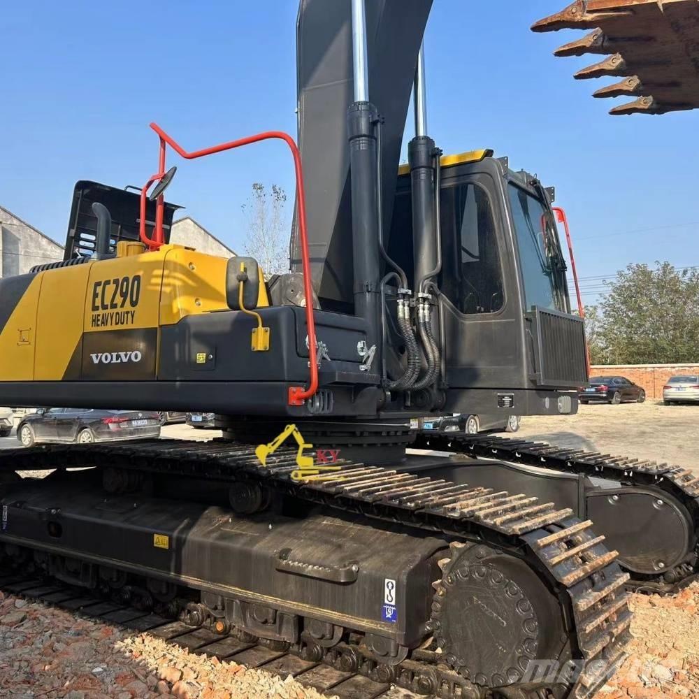 Volvo 290 Верижен екскаватор