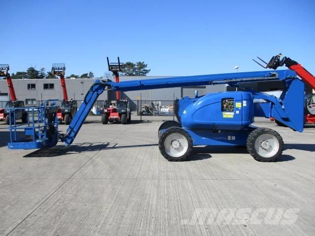 JLG 600 AJ (253) Компактни самоходни стрелови подемници
