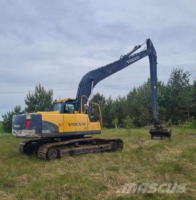 Volvo EC 210 C L Екскаватори с дълго рамо