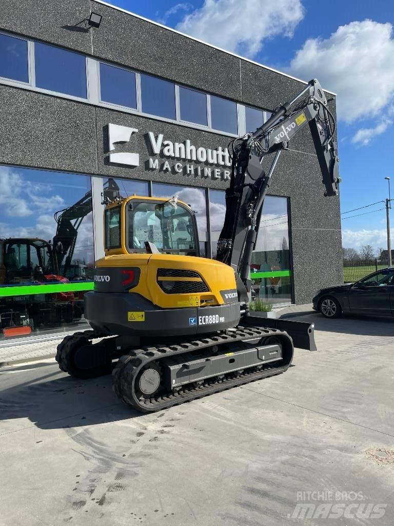 Volvo ECR 88 D PRO Средни екскаватори 7т - 12т